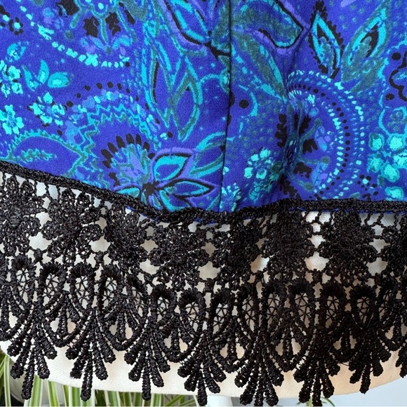 Urban Outfitters Staring at Stars Spaghetti Strap Halter Tank Embroidered Trim L - Picture 4 of 6